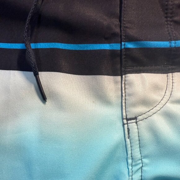 3/$30 BNWT Old Navy Blue Ombre Board Shorts - Picture 2 of 2